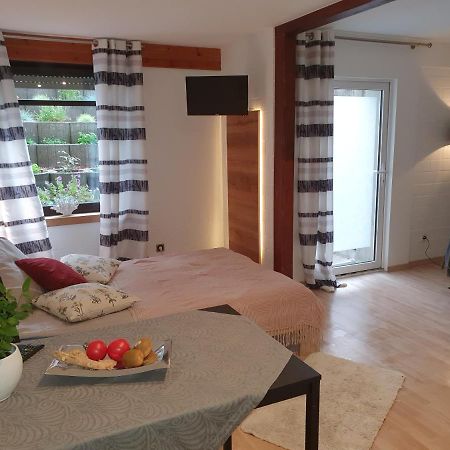 Privat Apartaments , Eigene Eigang, Eigene Badezimmer, Und Eigene Kueche Straelen Exterior foto